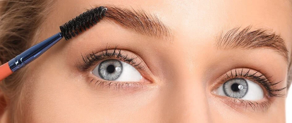 Bad Henna Brows: How To Avoid A Beauty Disaster