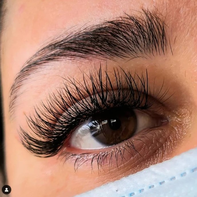 Cat Eyelash Extensions Perfect Addition To Your Makeup Routine